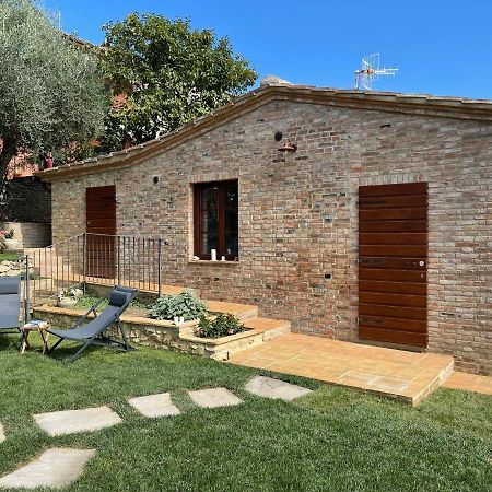 Oliveta Del Verde Appartamento Con Grande Giardino 500Mt Dal Centro Siena Buitenkant foto